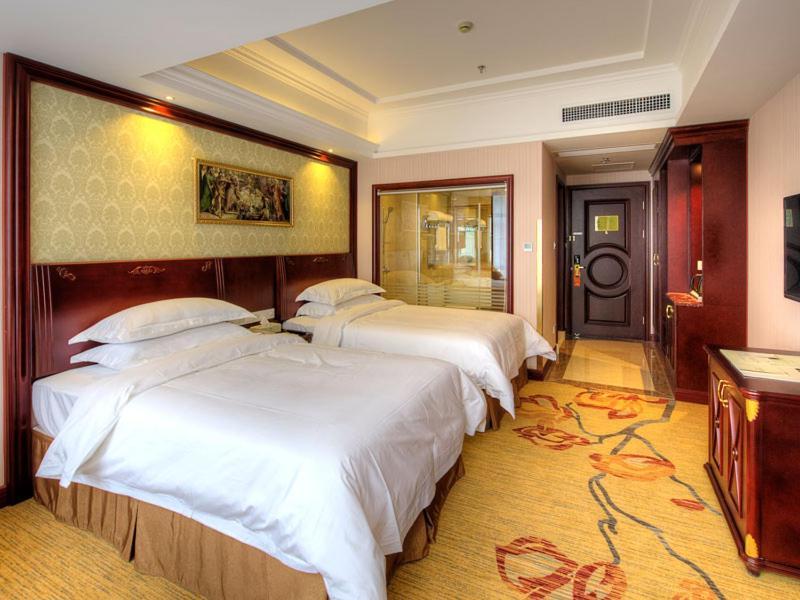סונג ג'יאנג Vienna Hotel Shanghai Happy Valley מראה חיצוני תמונה